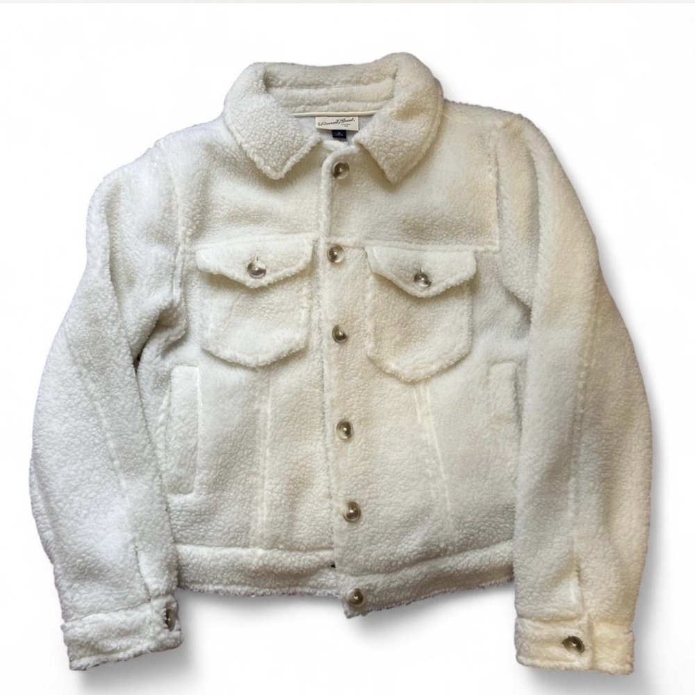 🐾 3 for $20 🐾 Universal Thread Cream Jacket